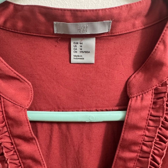 H&M - Picture 3 of 4